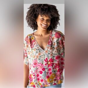 Natural life floral blouse -M - EUC